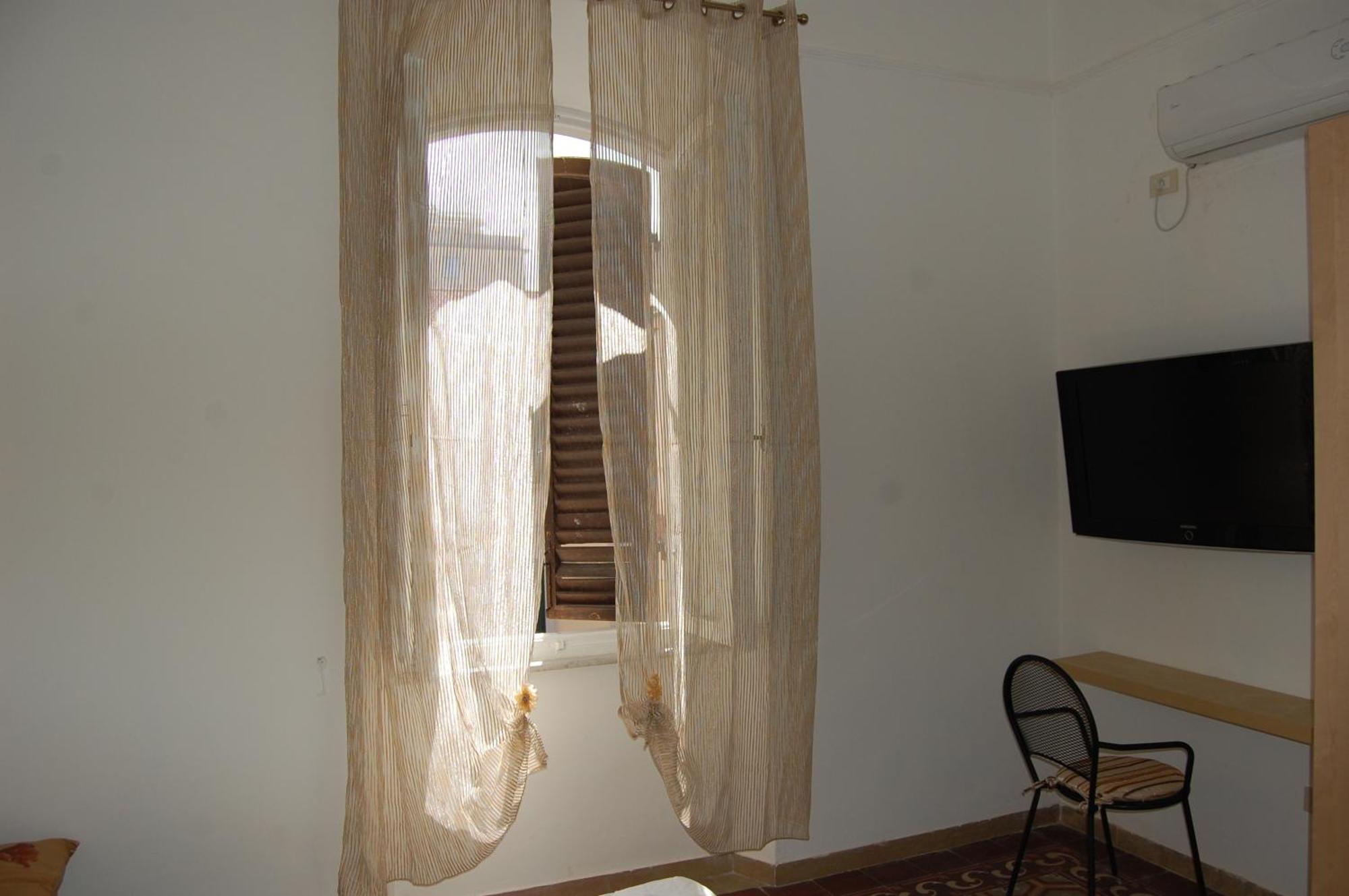 Arena Alfieri B&B Livorno Room photo